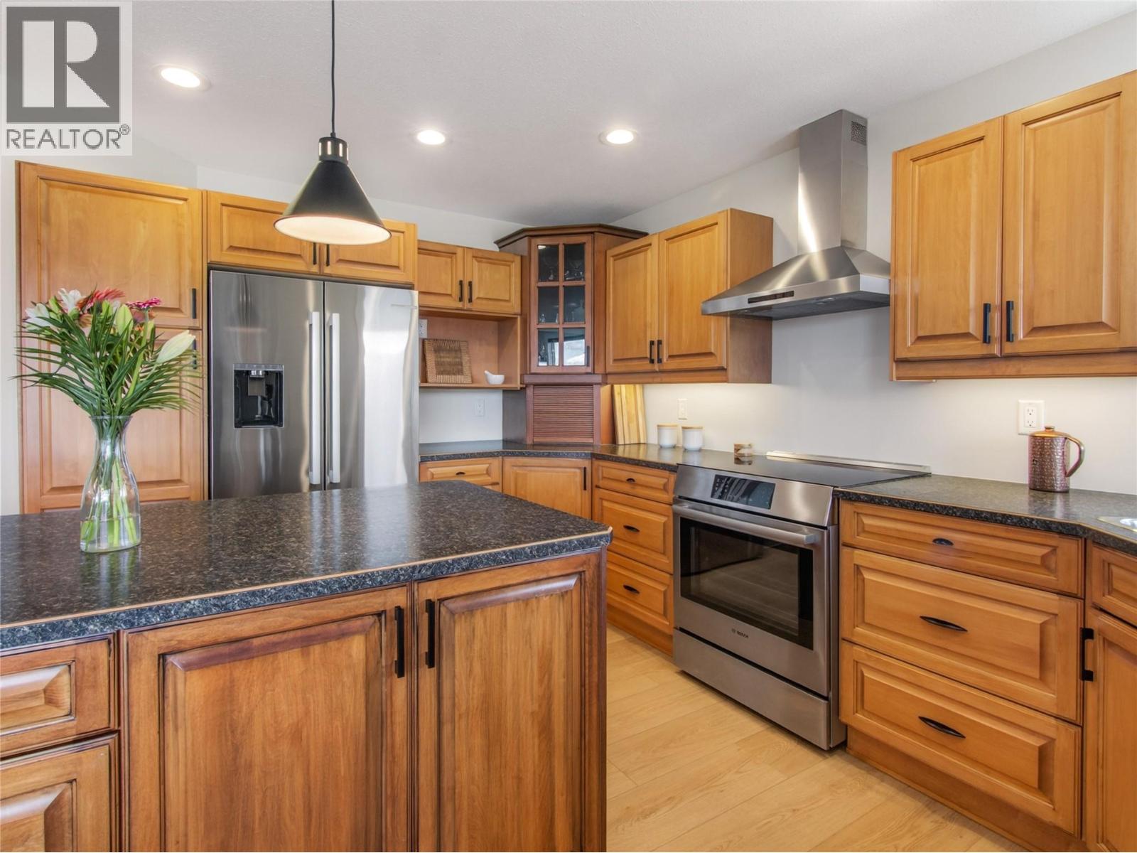 2330 Naramata Road - 13
