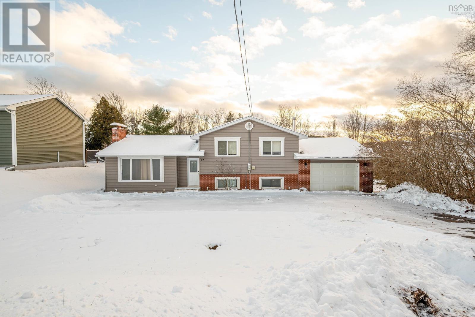 27 GROVE AVENUE - 2