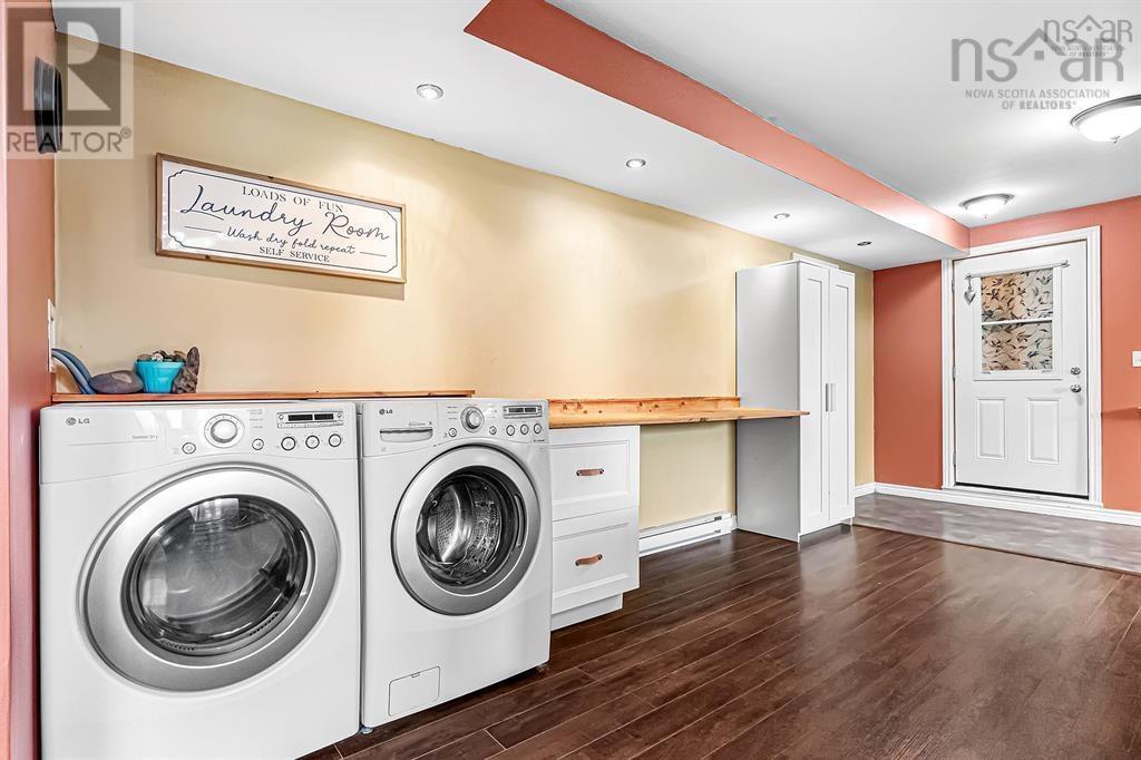 Property 25 of 41 of 579 Highway 1