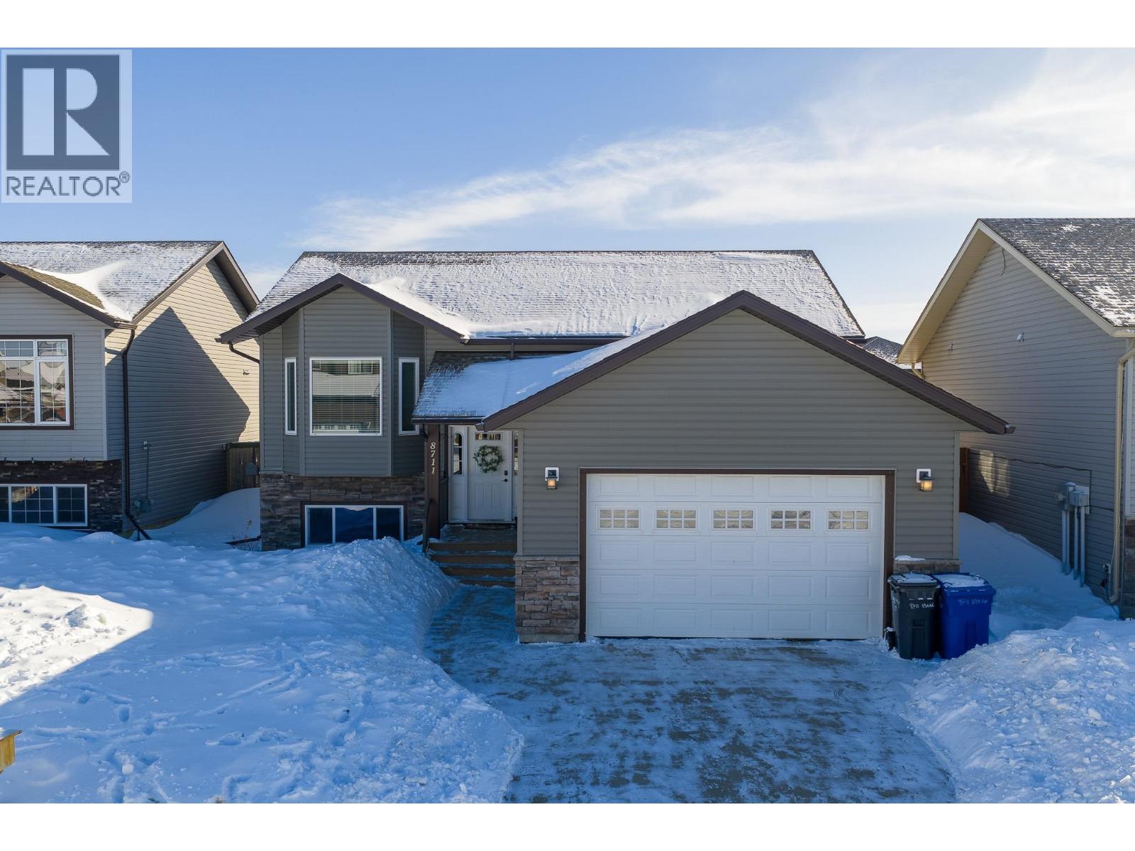 8711 113A AVENUE - 2