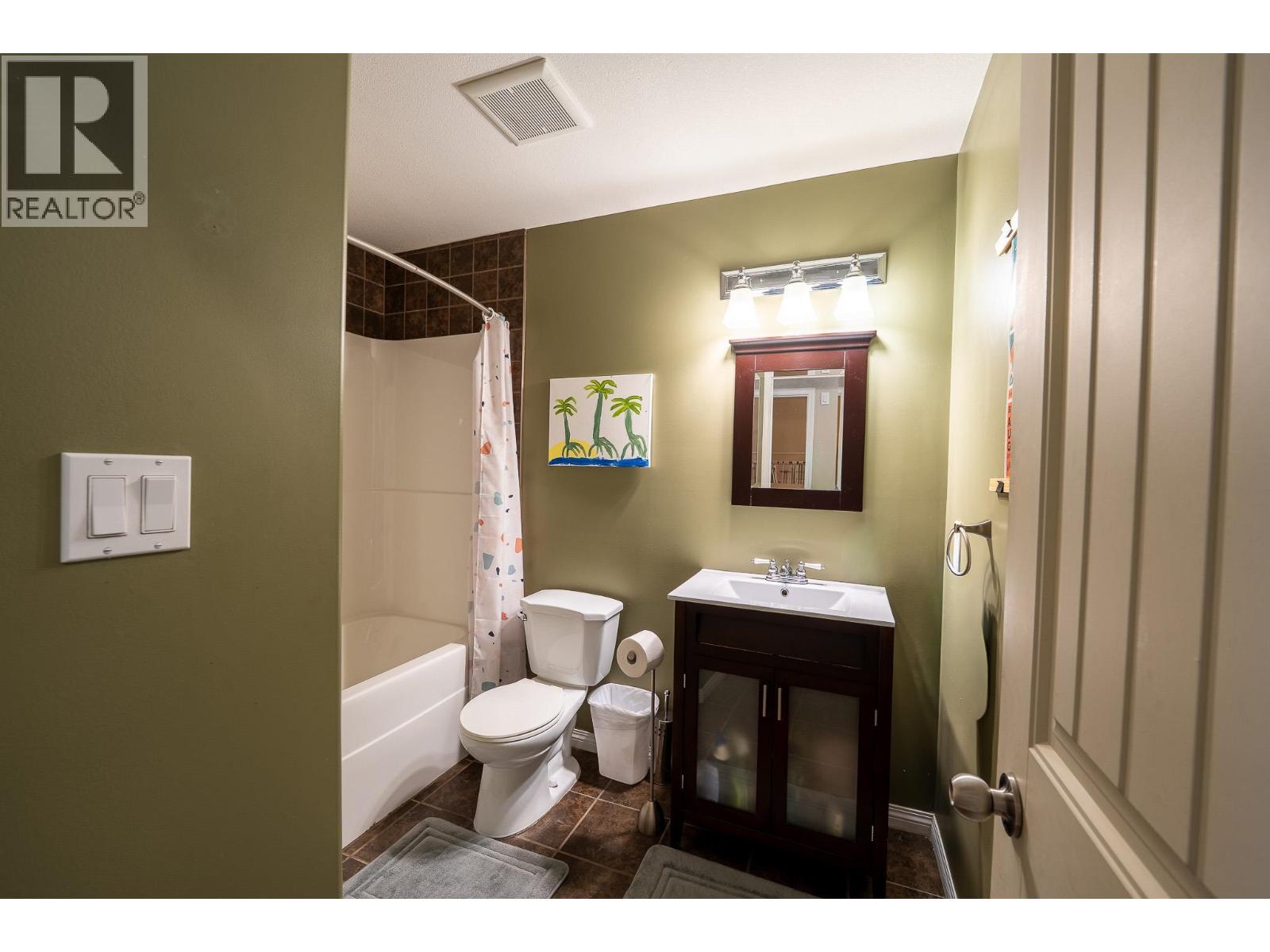 8711 113A AVENUE — photo 23