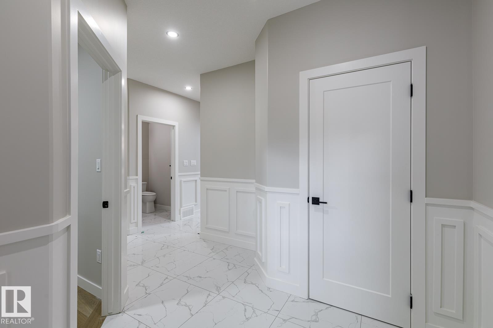917 Elderberry LD NW - 3