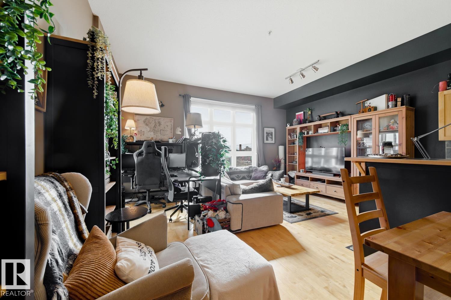 #324 10407 122 ST NW, Edmonton