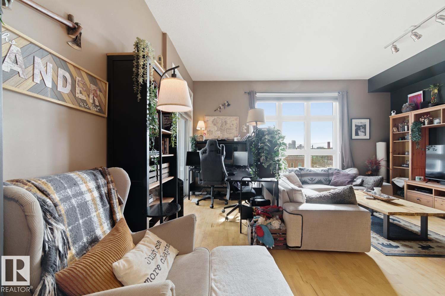 #324 10407 122 ST NW, Edmonton