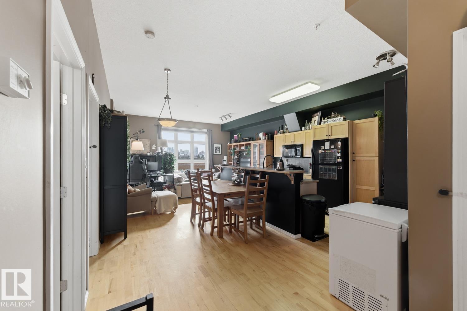 #324 10407 122 ST NW, Edmonton