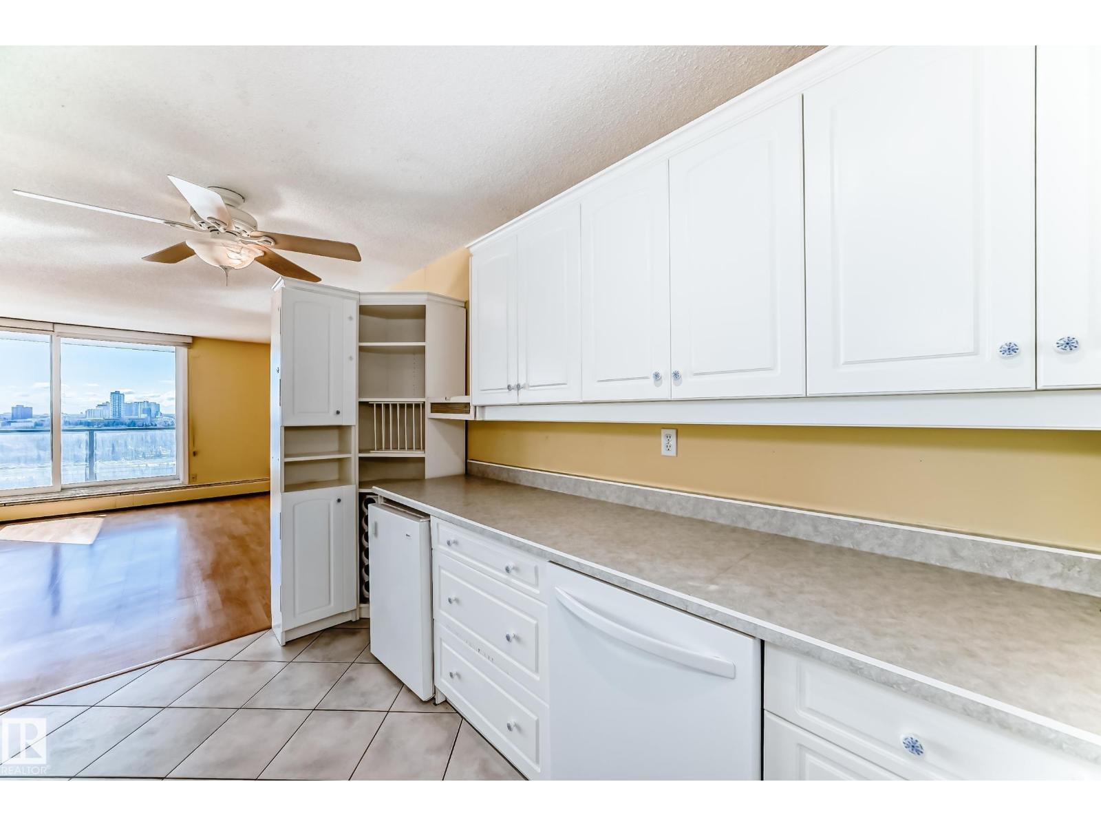 #1504 10011 116 ST NW, Edmonton