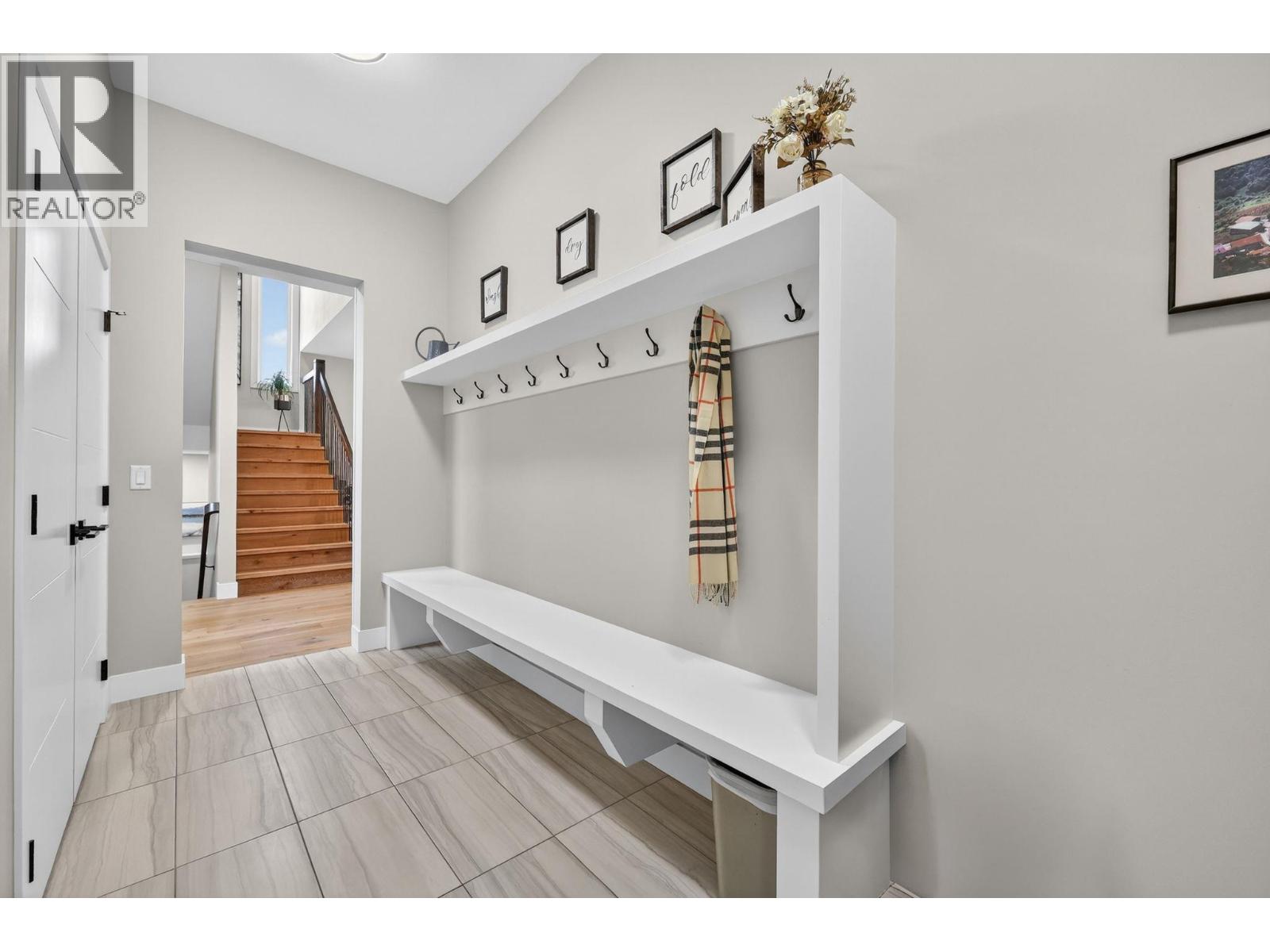 Main Level Mud Room