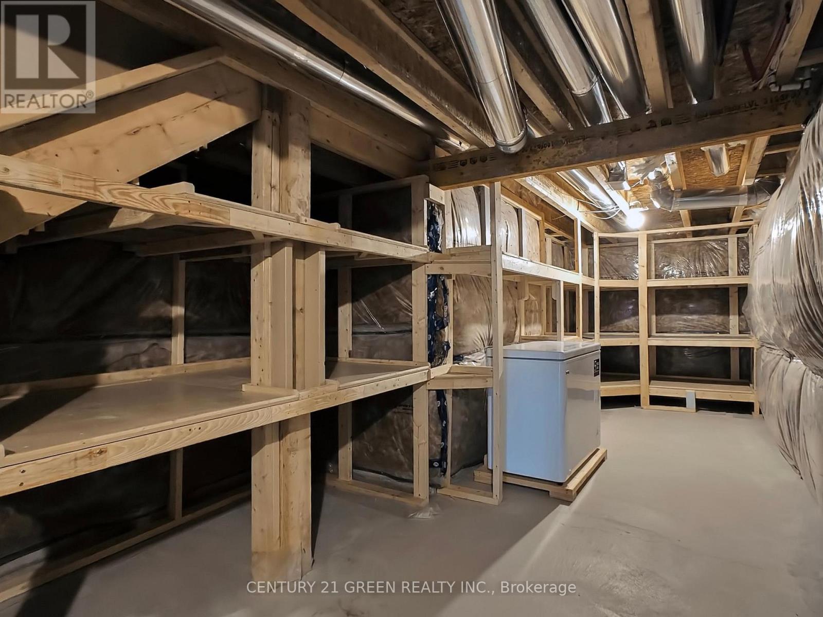 Good Hight Basement