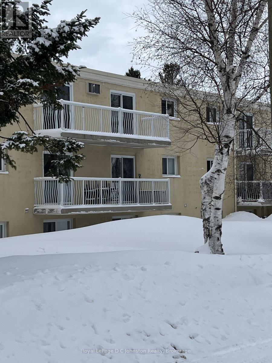 Unit 306 - Upper Balcony