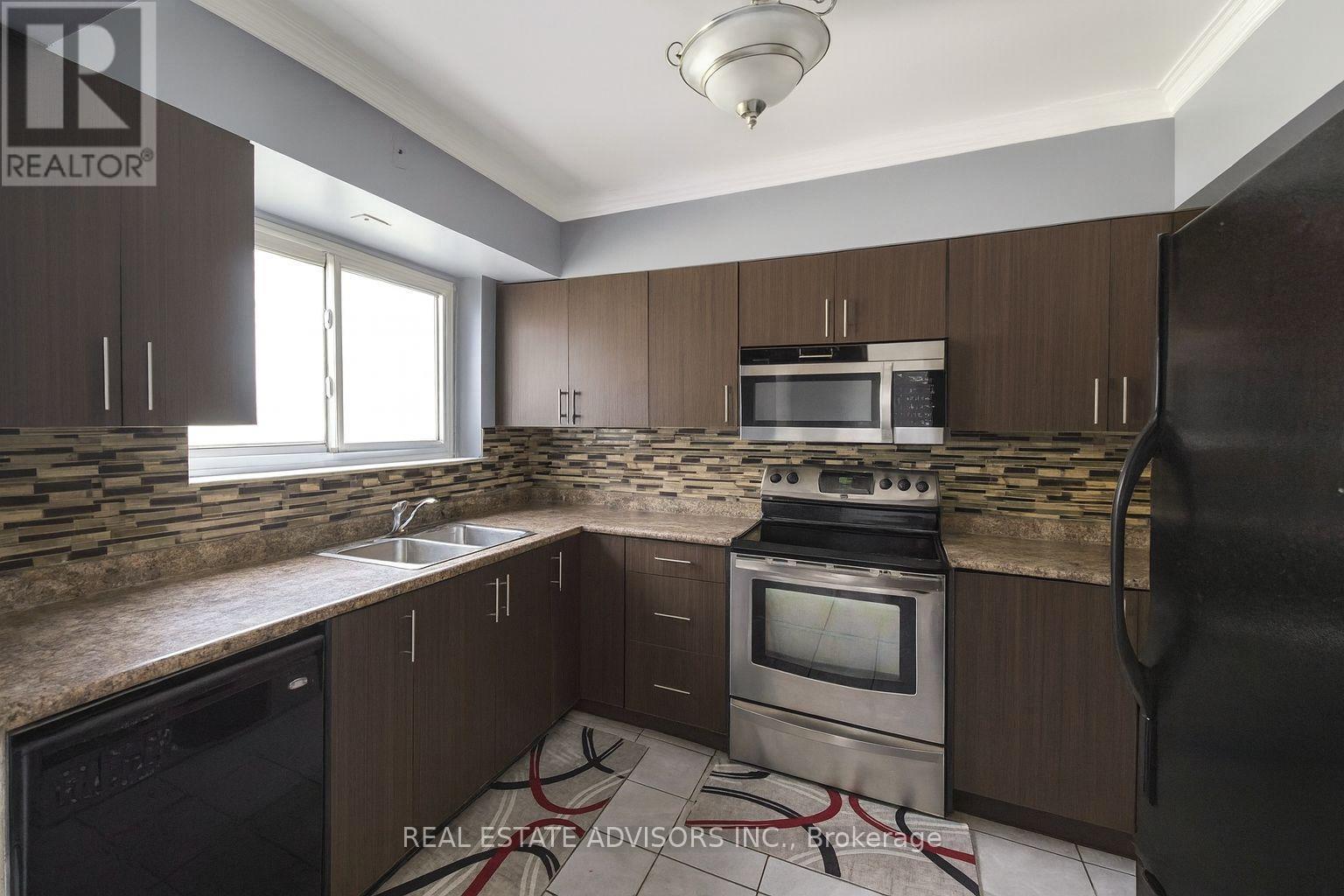 65 MONCRIEFF DRIVE - 2