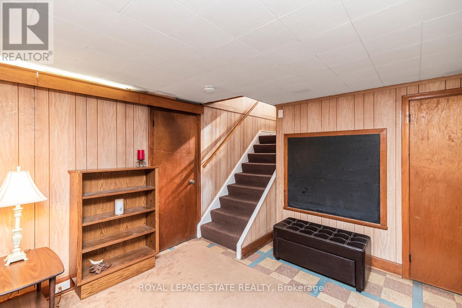 124 BROKER DRIVE - 25