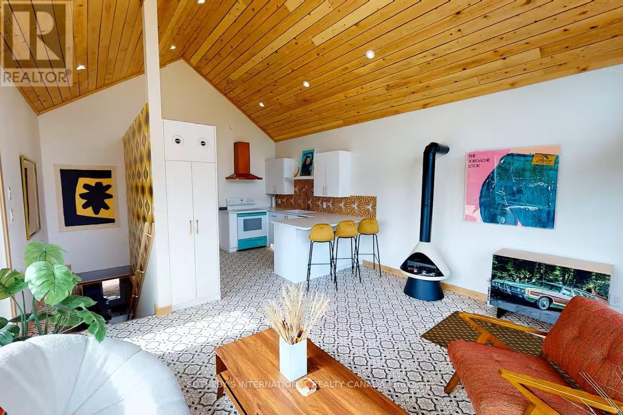6 MOKI BAY — photo 15