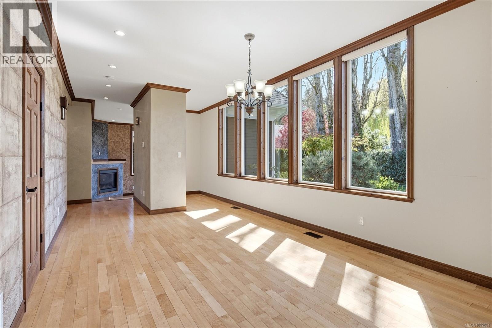 1174 South Valley Pl - 8