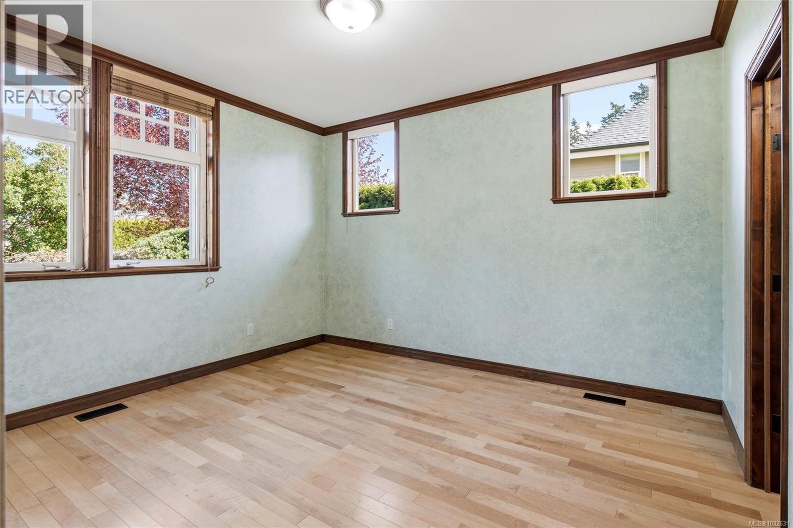 1174 South Valley Pl - 31