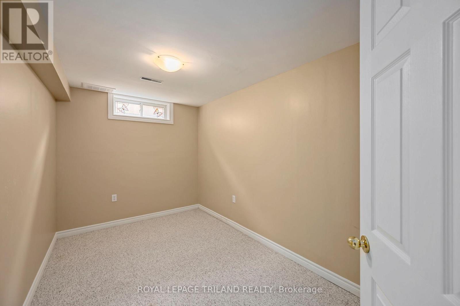 24 SIFTON DRIVE Property Photo