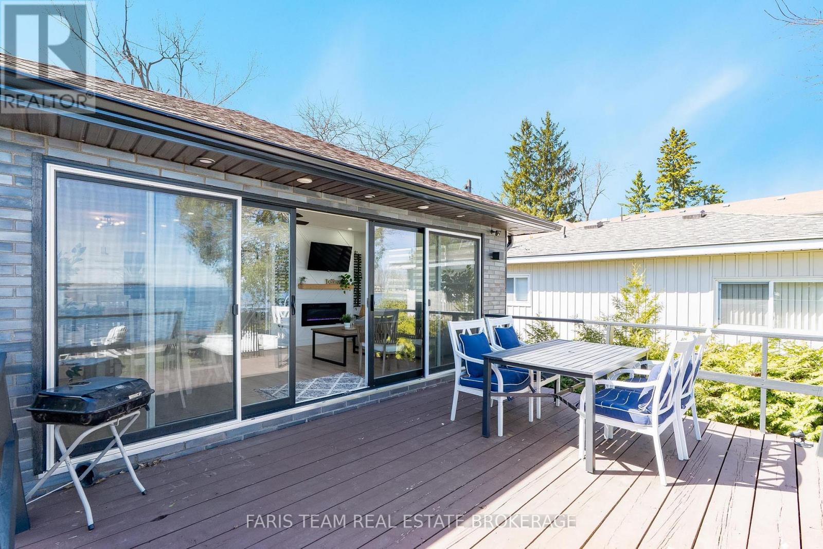 2305 CRYSTAL BEACH ROAD - 29