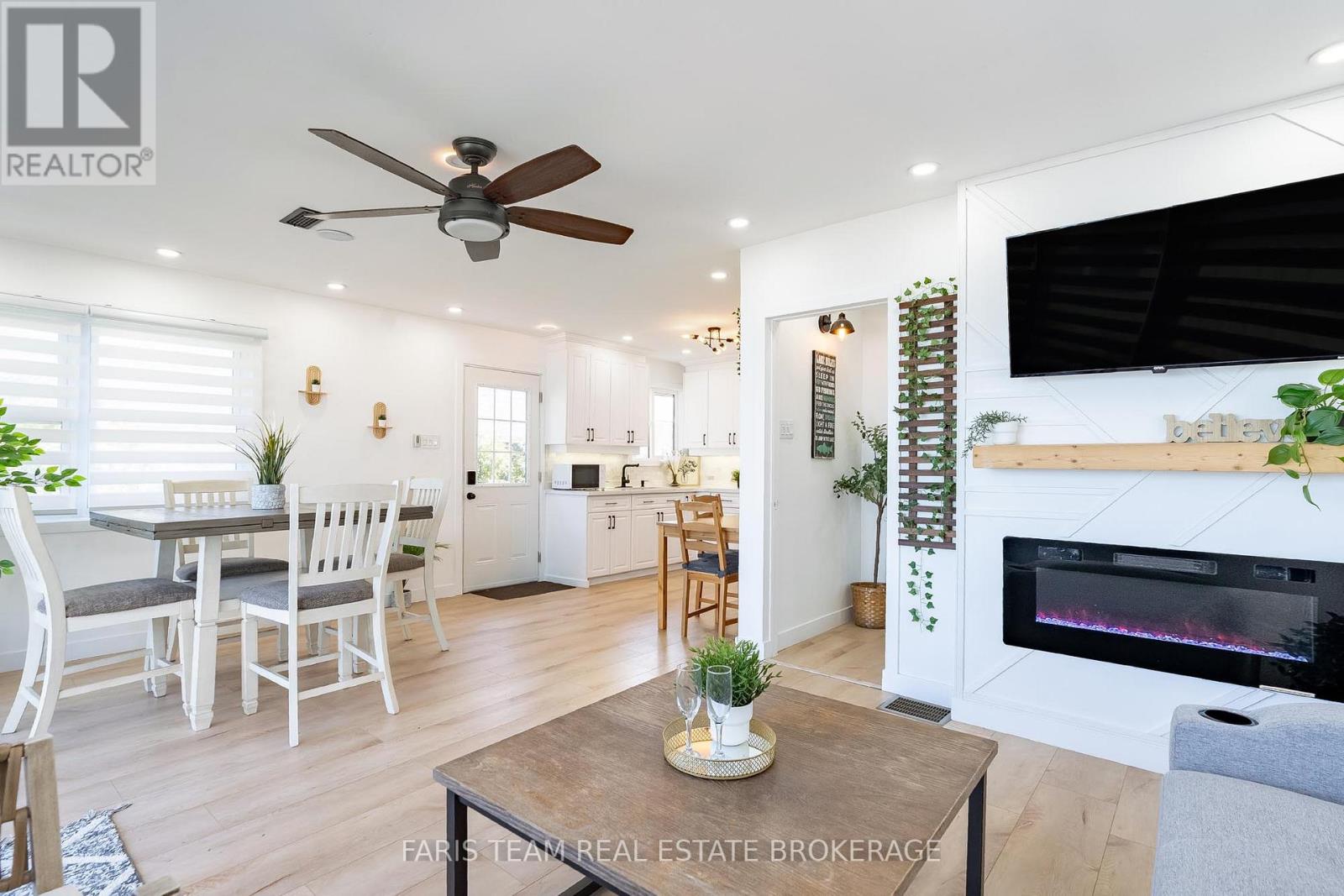 2305 CRYSTAL BEACH ROAD - 20