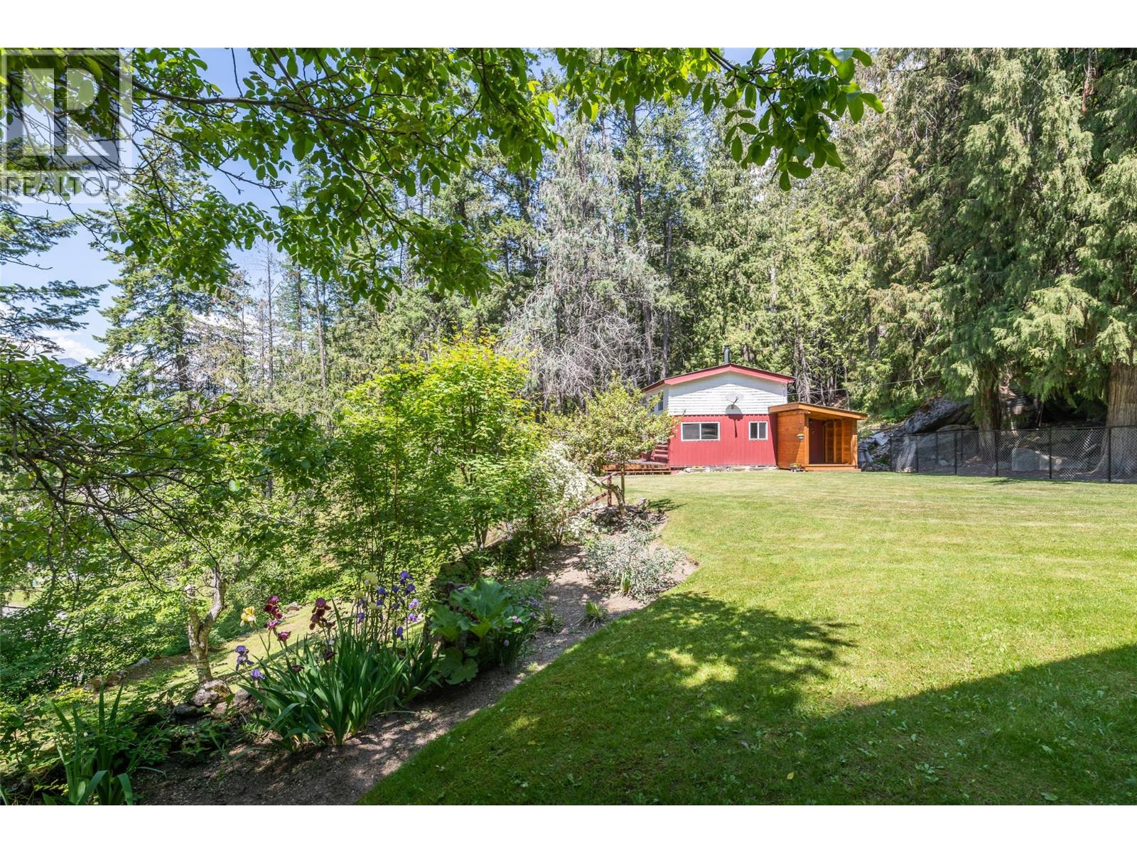 10208 TWIN BAYS Road - 40