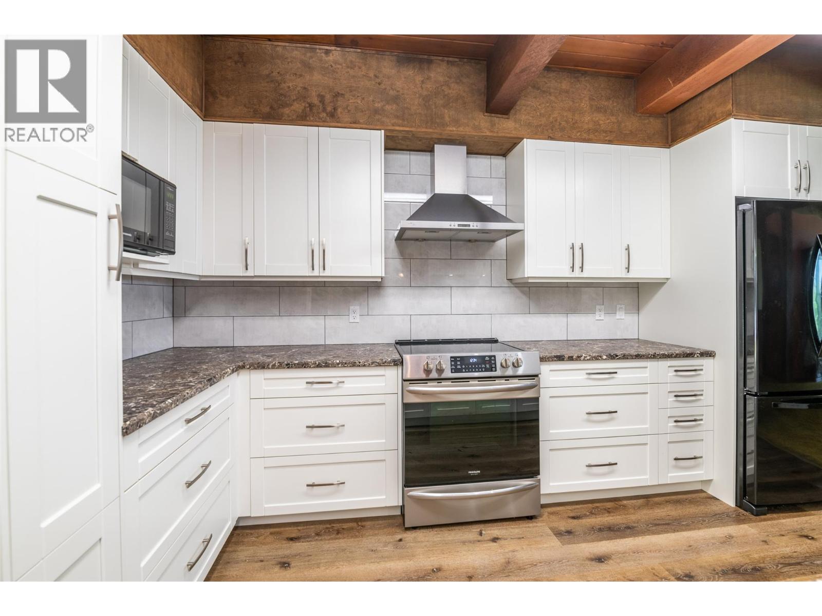 10208 TWIN BAYS Road - 16