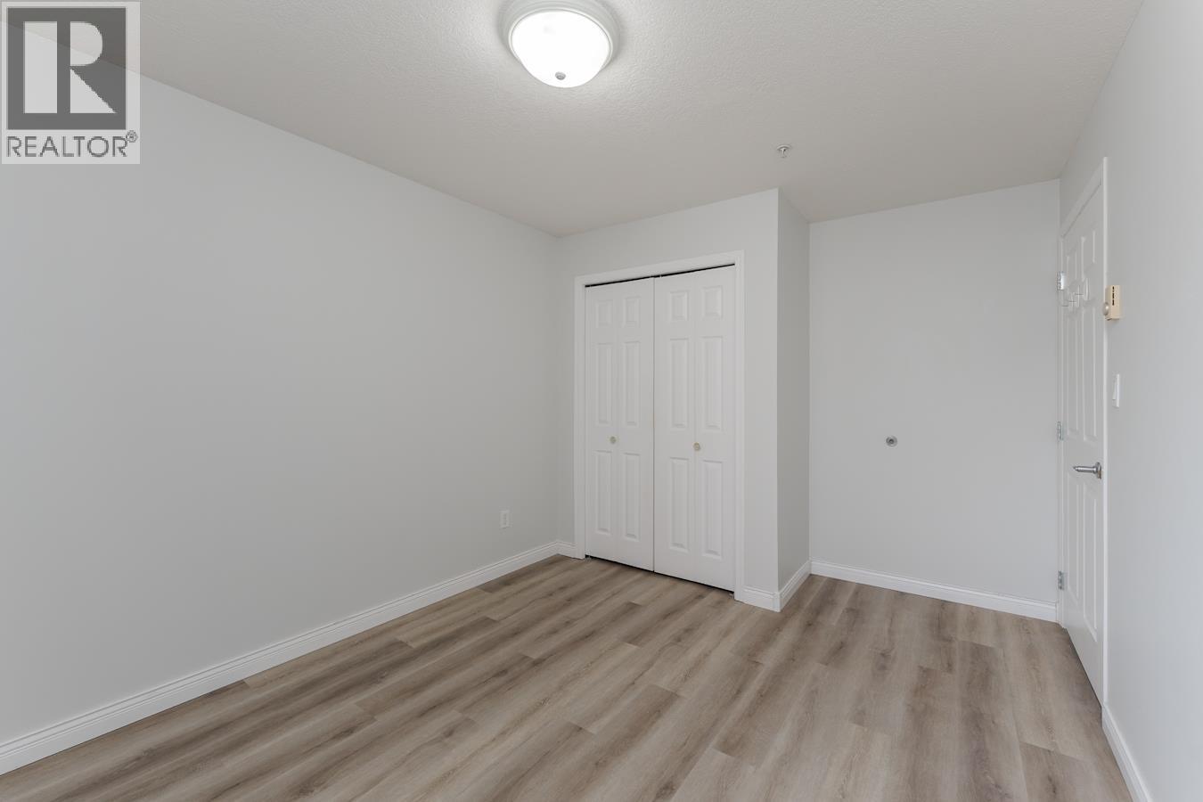 #104 2908 HOPKINS ROAD - 14