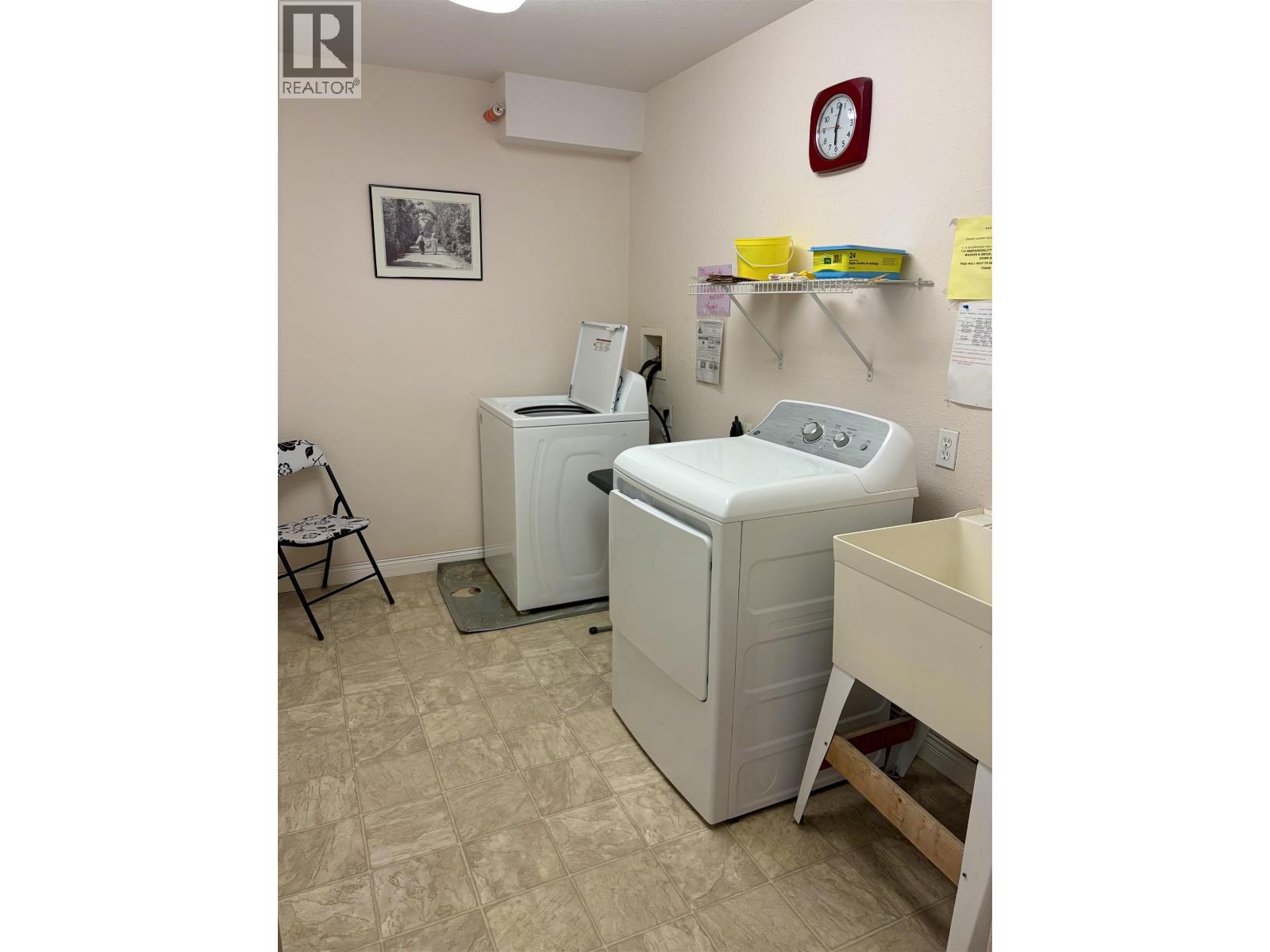 #104 2908 HOPKINS ROAD - 21