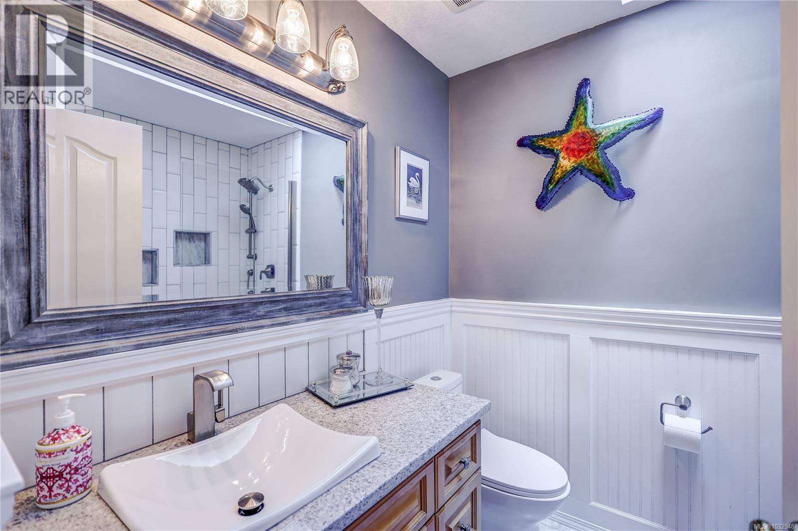 5954 Monashee Way - 23