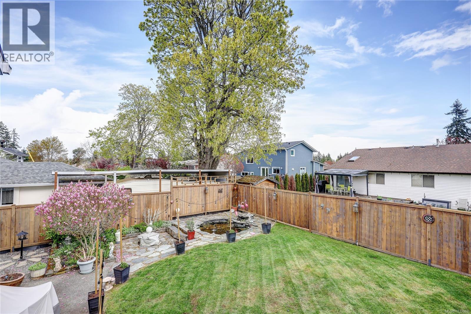 5954 Monashee Way - Image 3