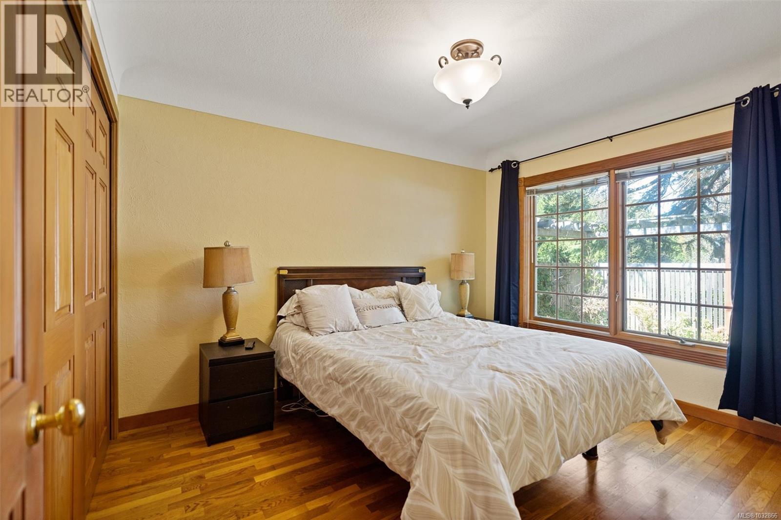 2425 Camelot Rd - 16