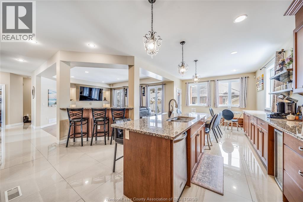 12337 CANDLEWOOD DRIVE, Tecumseh, Ontario, N9K0A3 — Photo 12