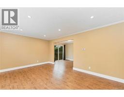 4 1945 Lisnoe Ave, Central Saanich, BC V8M1T2 Photo 22