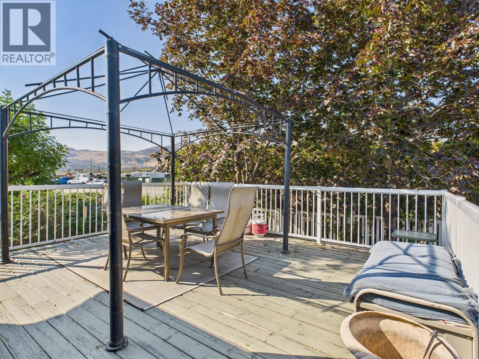  28 Finch Crescent, Osoyoos