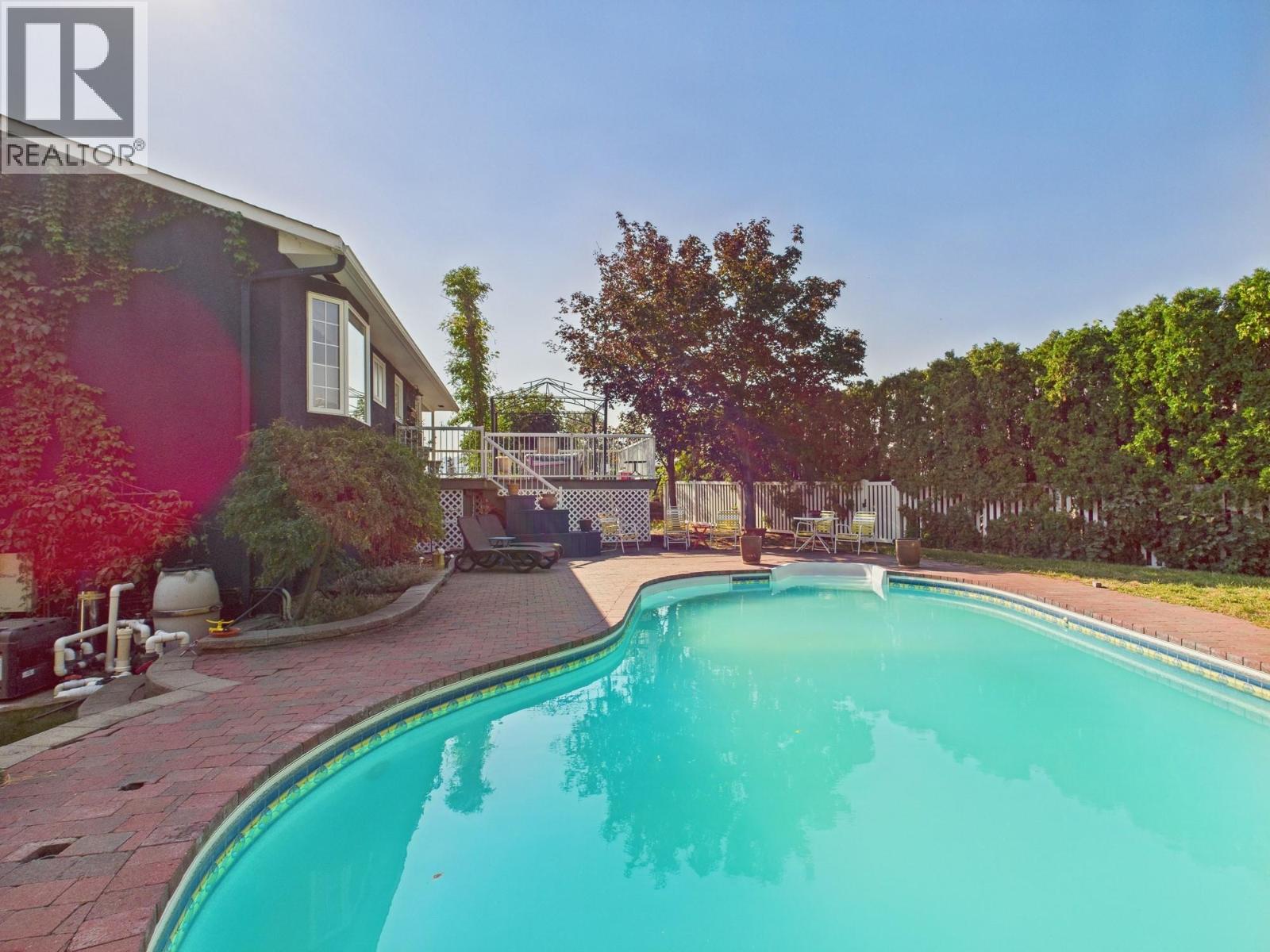  28 Finch Crescent, Osoyoos