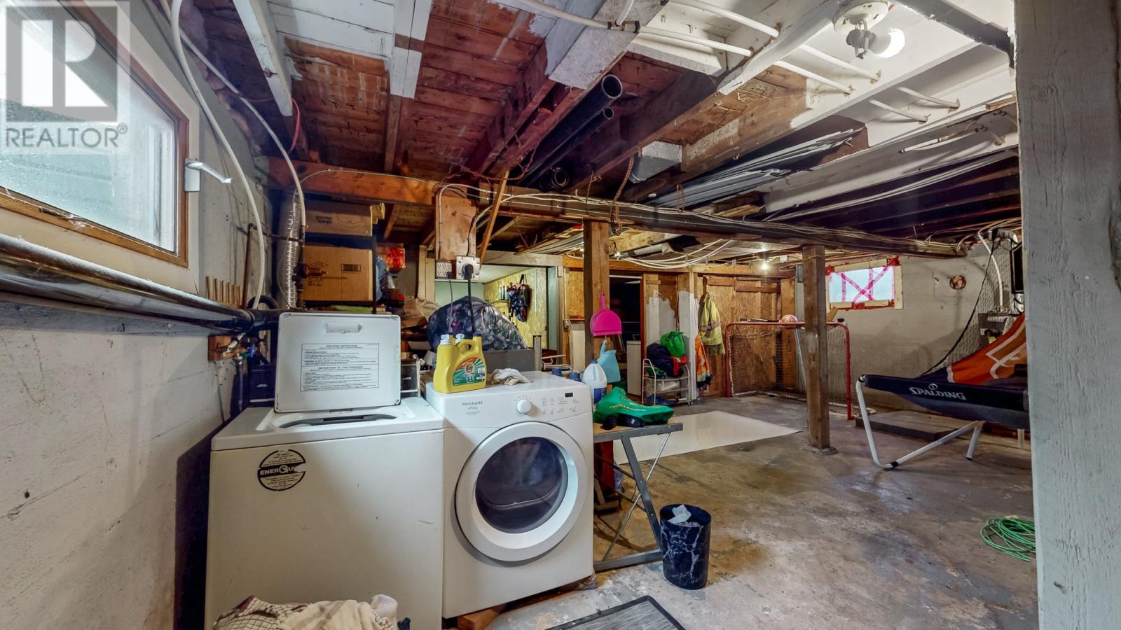 1464 TOPSAIL ROAD - 17