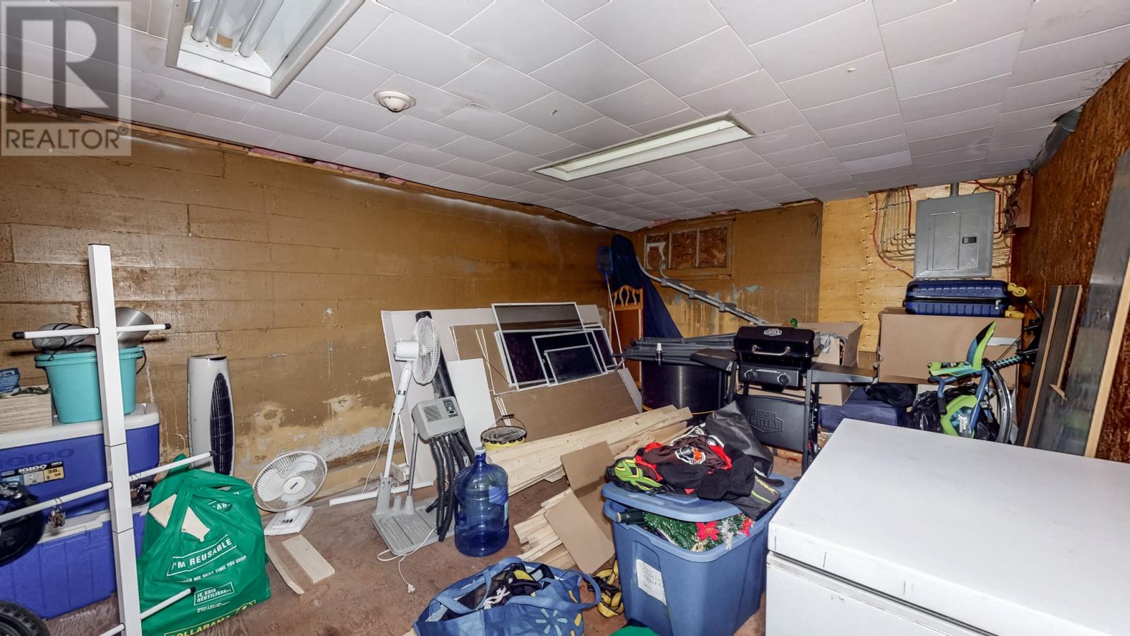 1464 TOPSAIL ROAD - 18