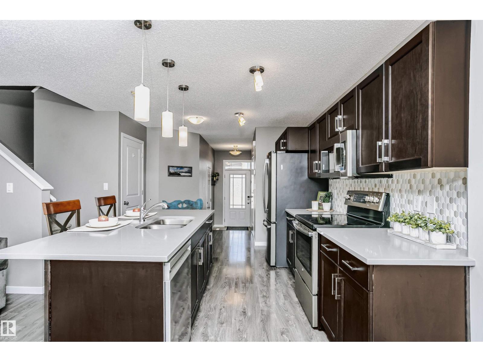 7280 Edgemont WY NW, Edmonton