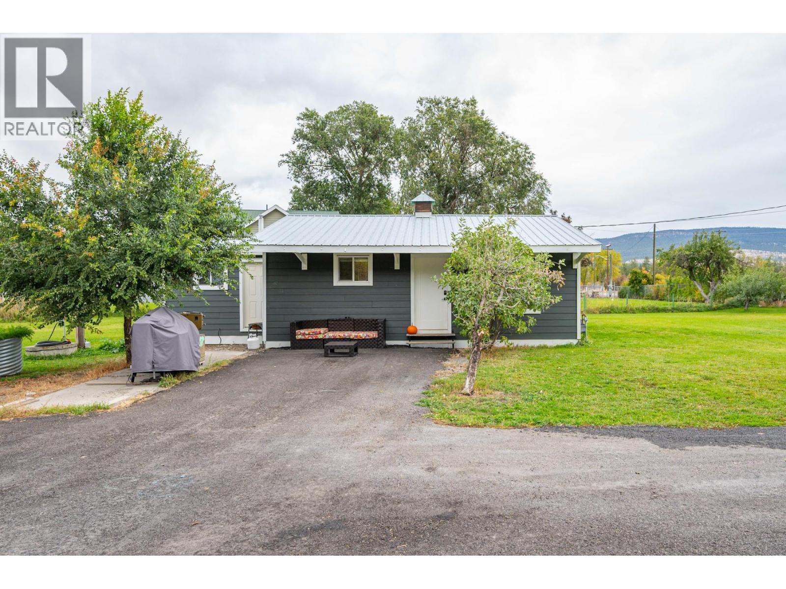 2205 COYLE Road - Image 3