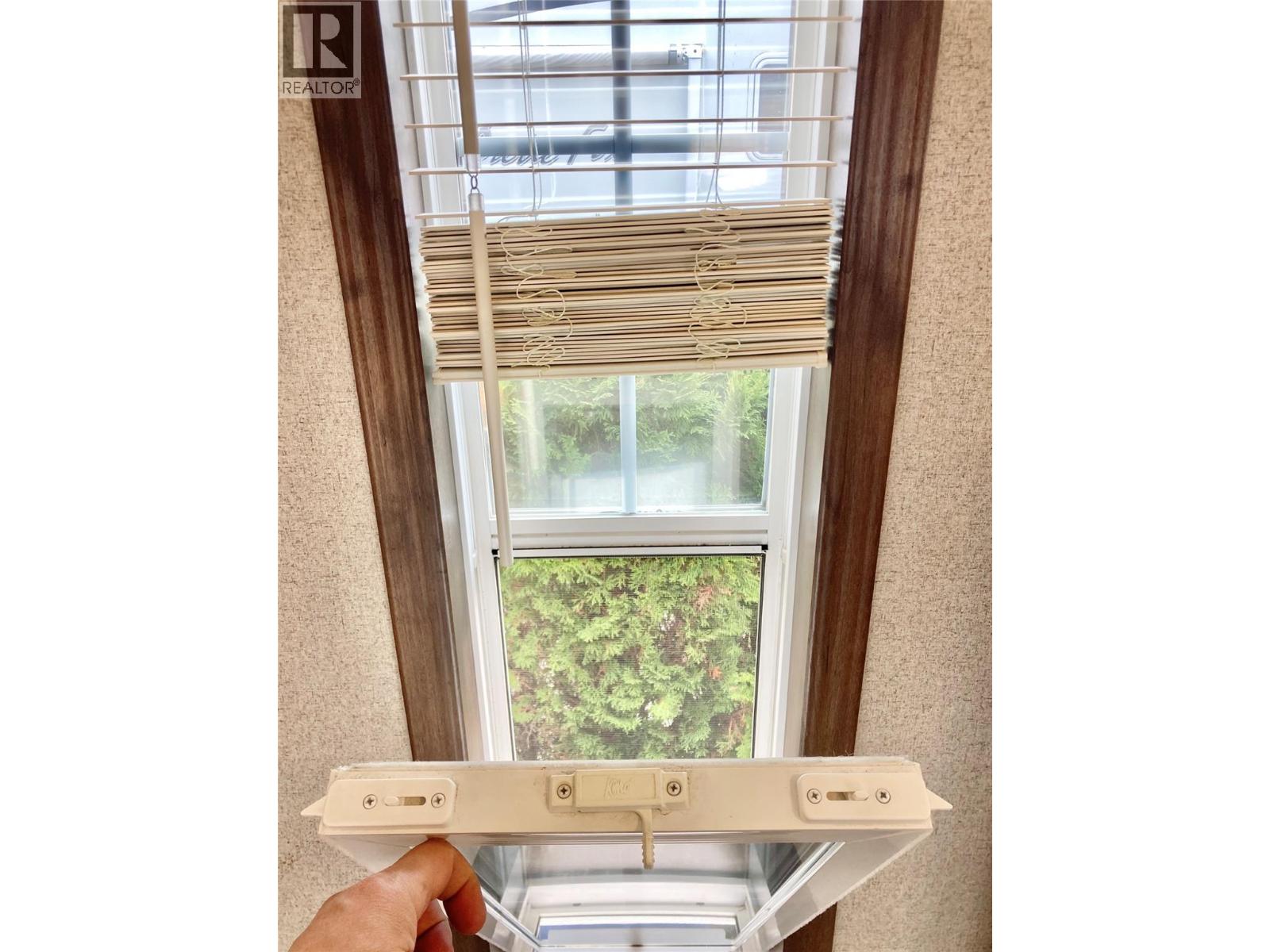 #50 321 Copper Avenue N - 17