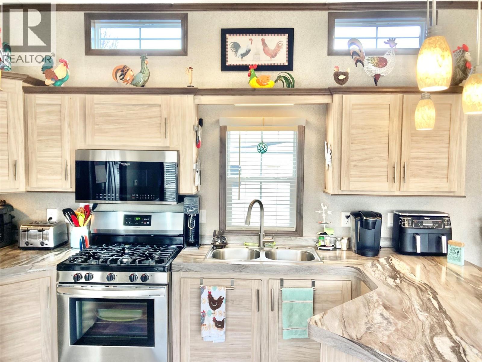 #50 321 Copper Avenue N - 8