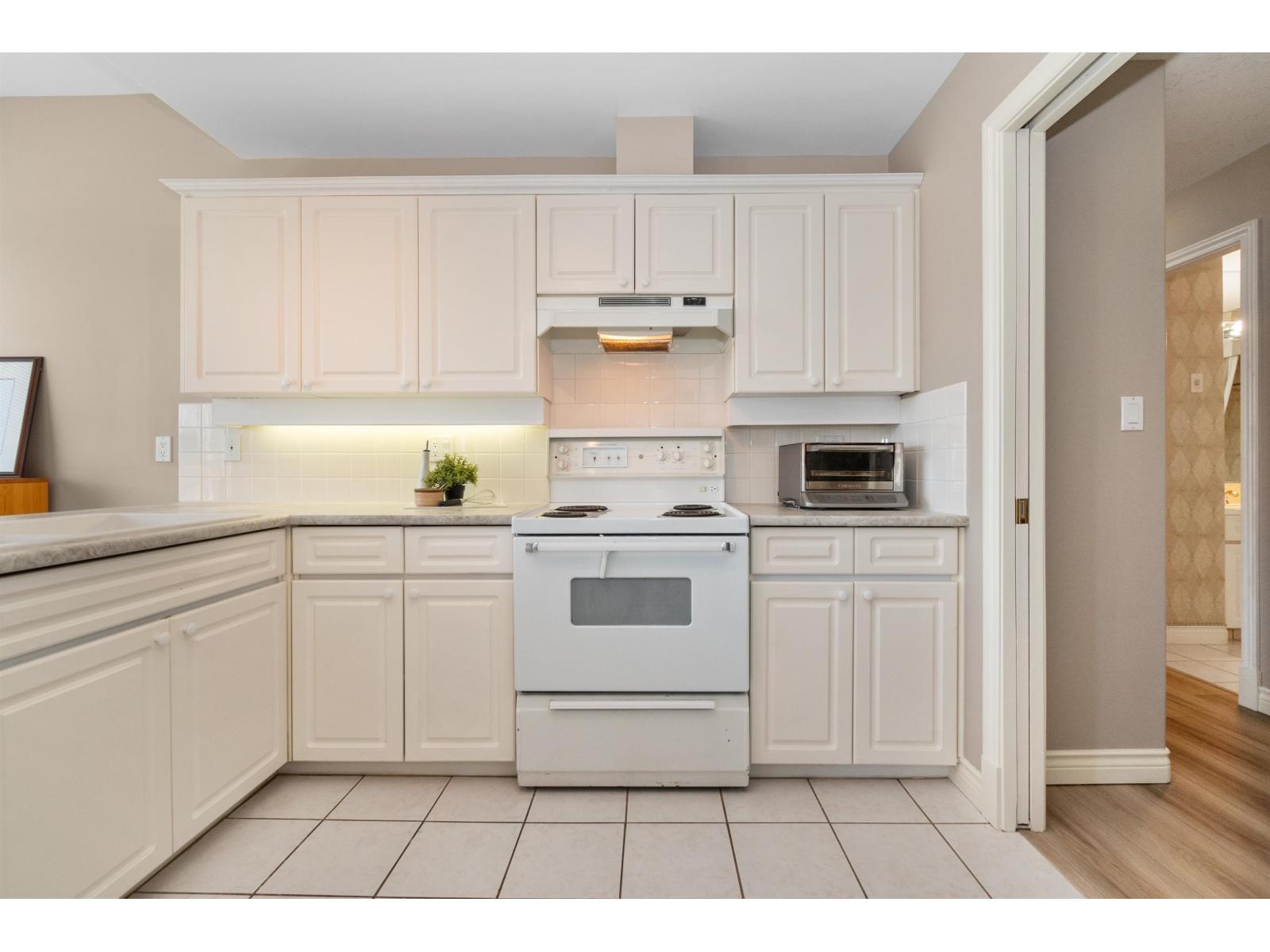 201 45734 PATTEN AVENUE, Chilliwack Downtown — photo 12