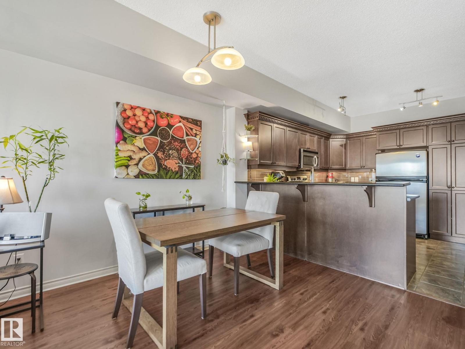 #908 10303 111 ST NW, Edmonton