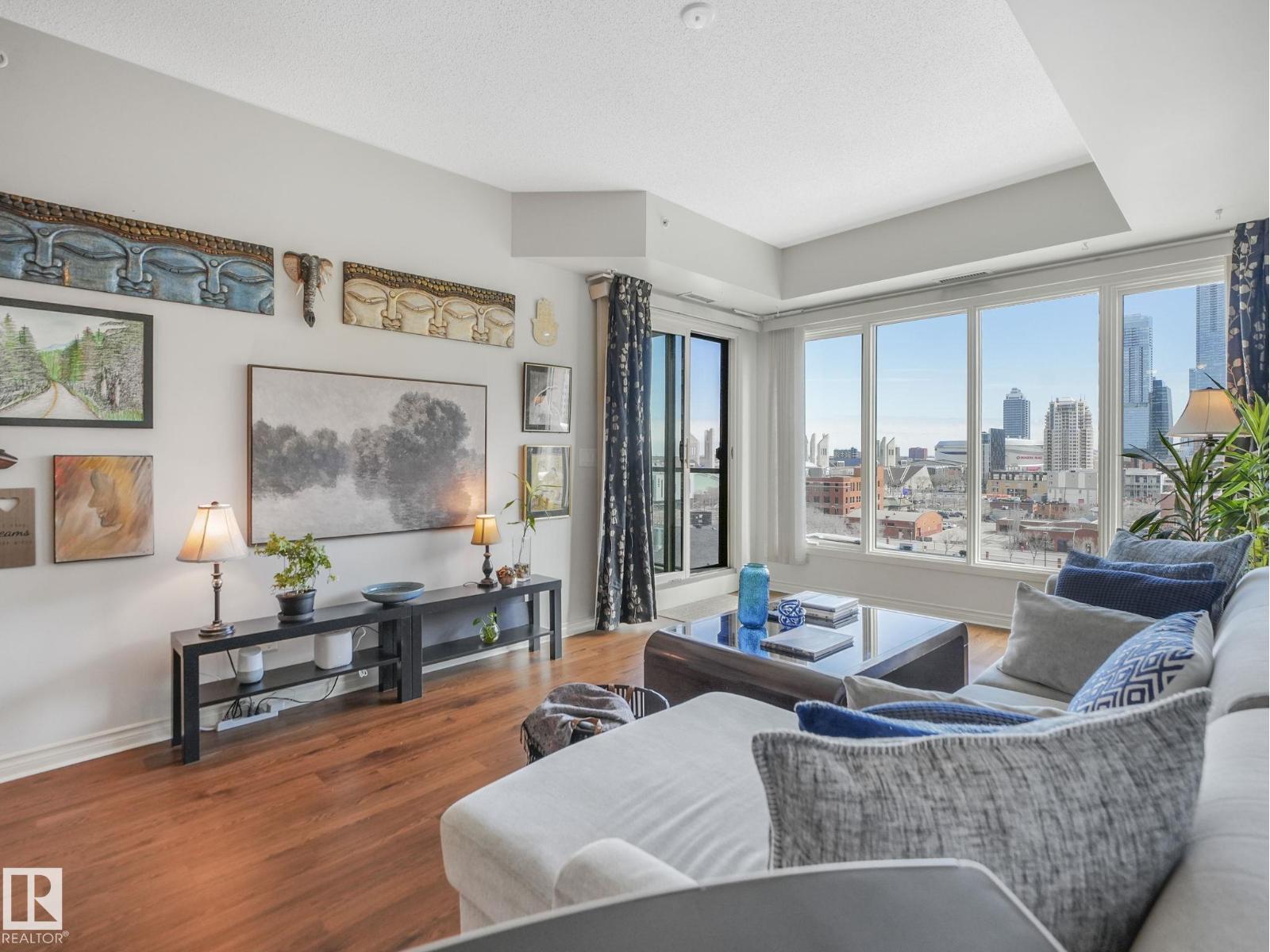 #908 10303 111 ST NW, Edmonton