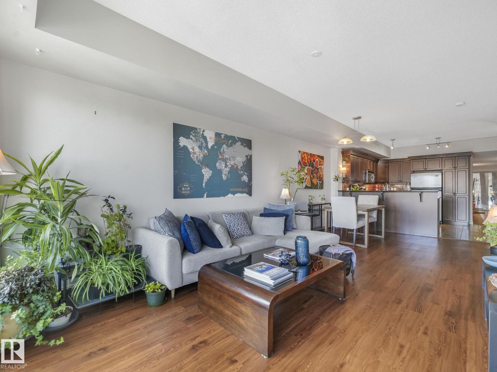 #908 10303 111 ST NW, Edmonton