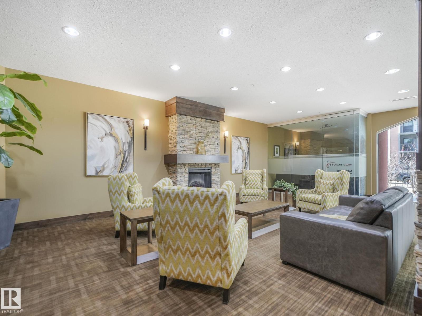 #908 10303 111 ST NW, Edmonton