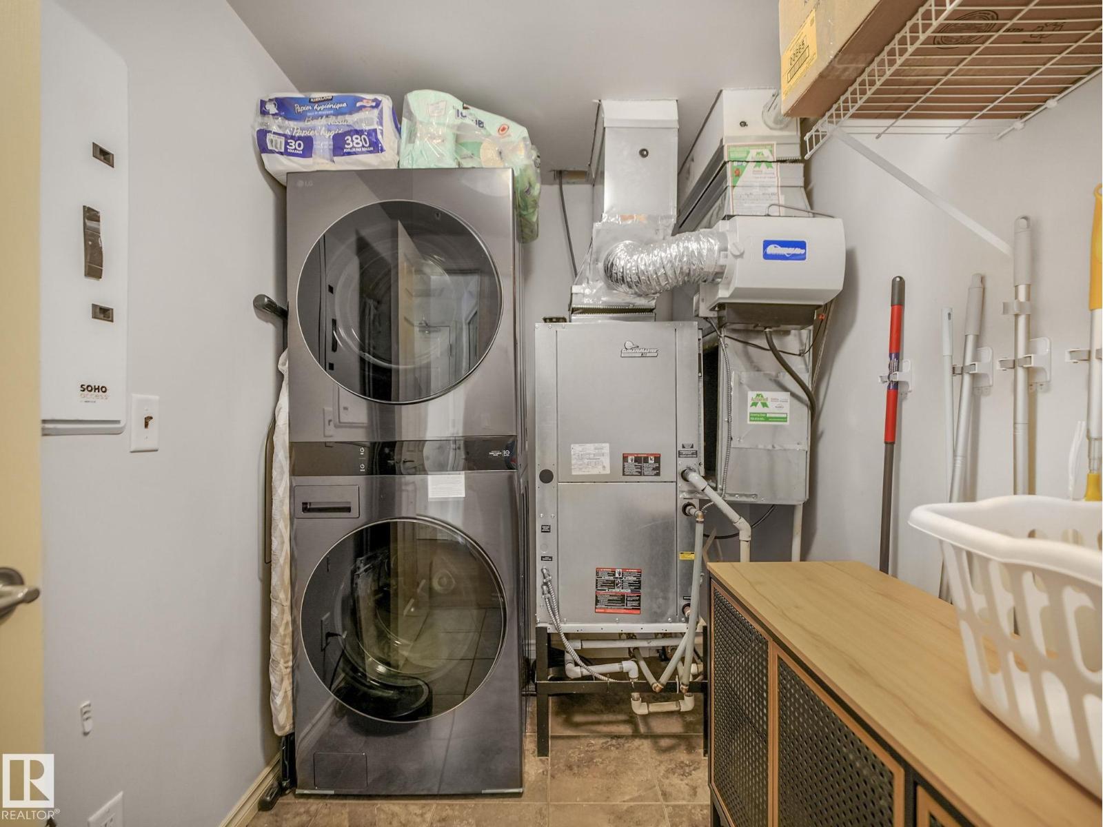 #908 10303 111 ST NW, Edmonton