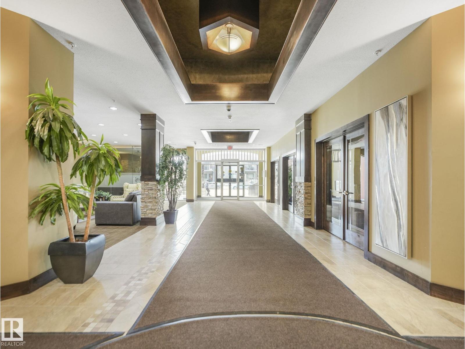 #908 10303 111 ST NW, Edmonton