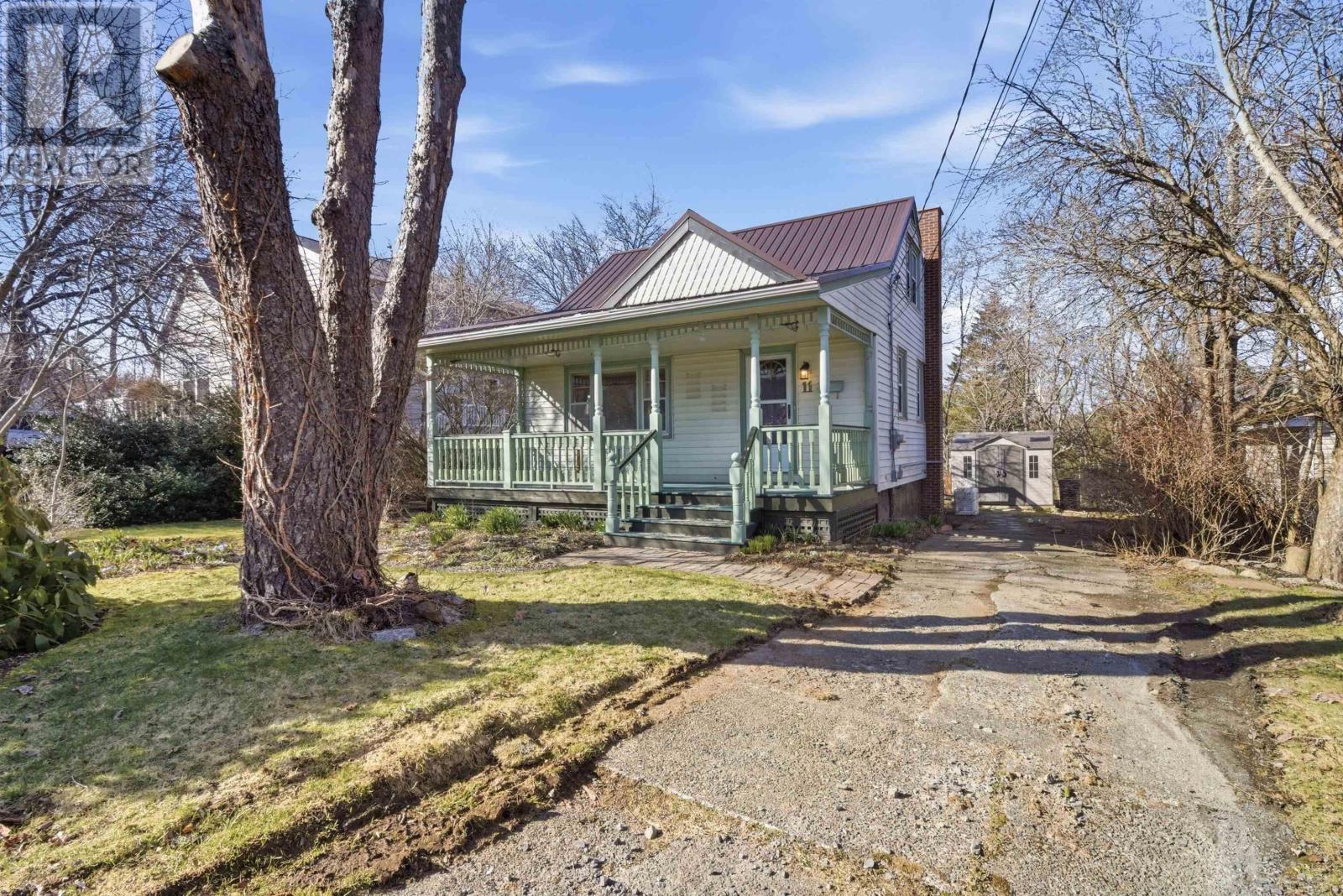 Property photo of 11 Maple Grove Avenue