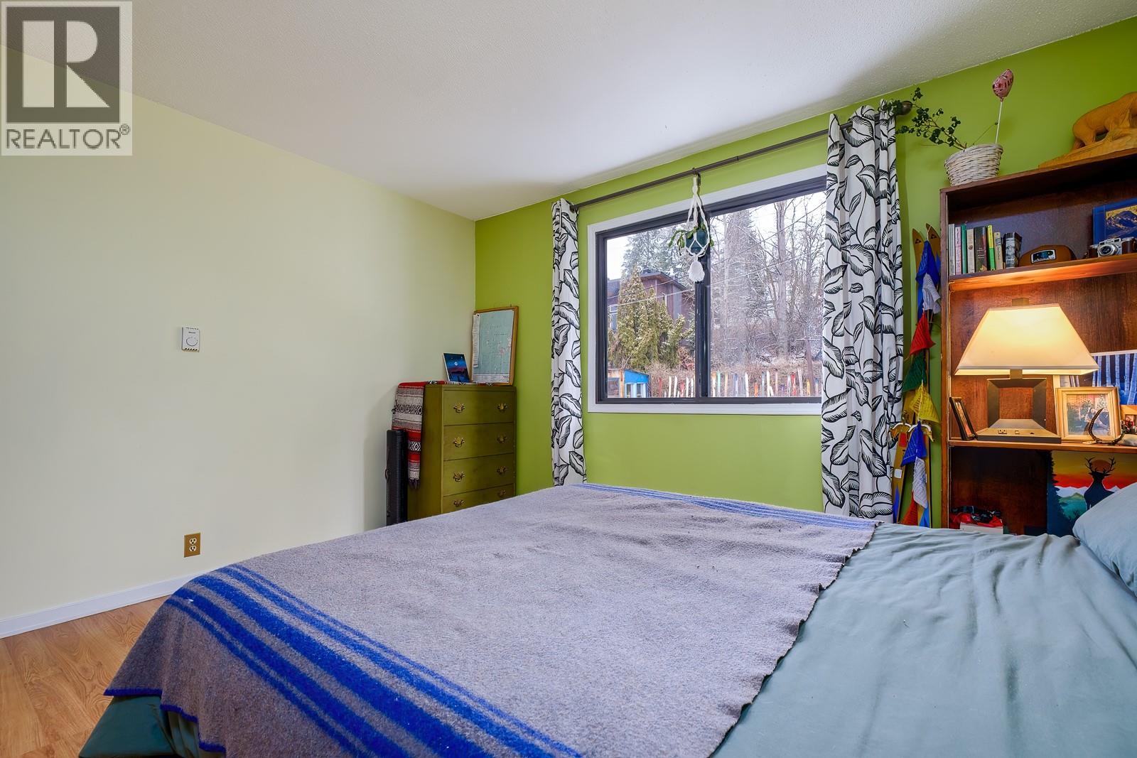 1730 Kootenay Avenue - 14