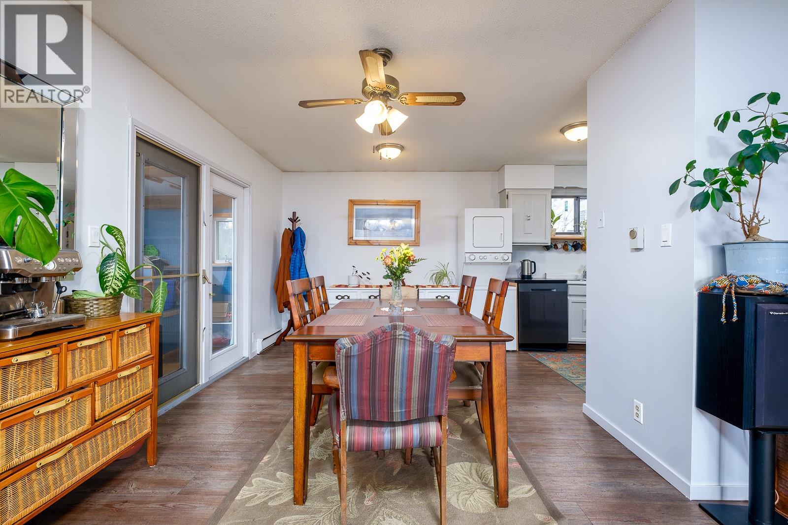 1730 Kootenay Avenue - 9
