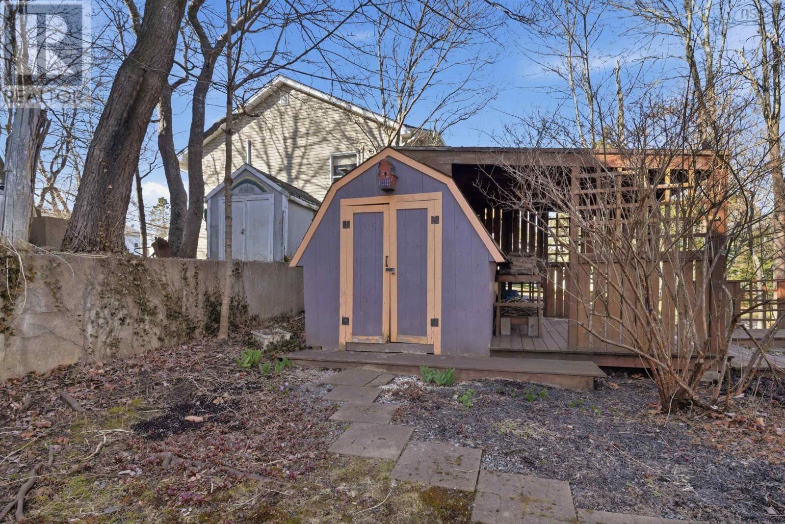 Property 30 of 36 of 11 Maple Grove Avenue