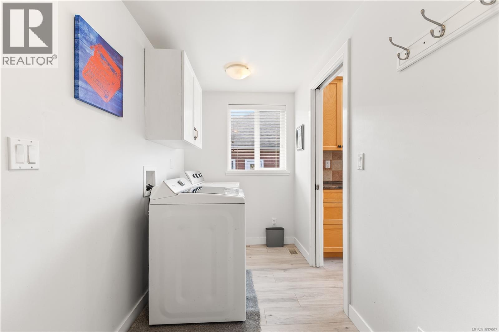 2180 Forest Grove Dr - 33